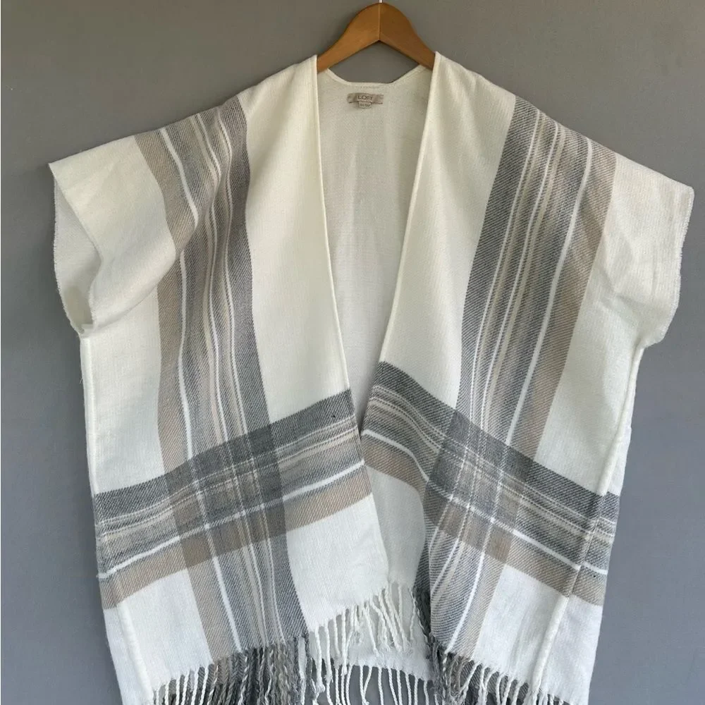 🎉5 for $45 🎉Loft Poncho Cover Up Plaid Women Size XS/S